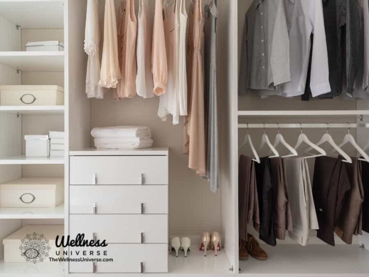 5 Cleaning and Decluttering Tips for Getting Organized In this article, The Wellness Universe shares