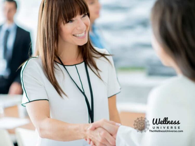 5 Ways to Mingle and Network Authentically In this article, The Wellness Universe shares a list of f
