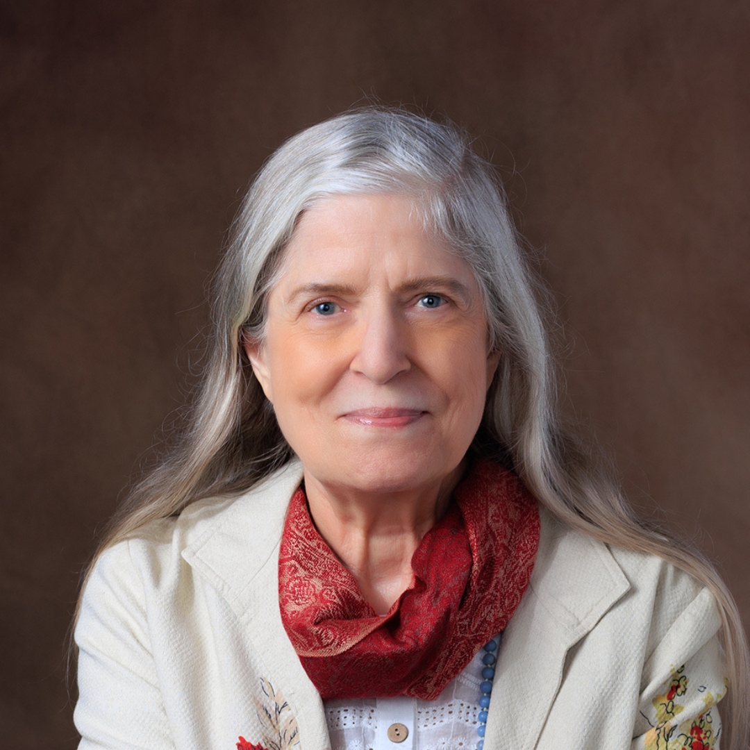 Professional headshot of Elizabeth Kipp.