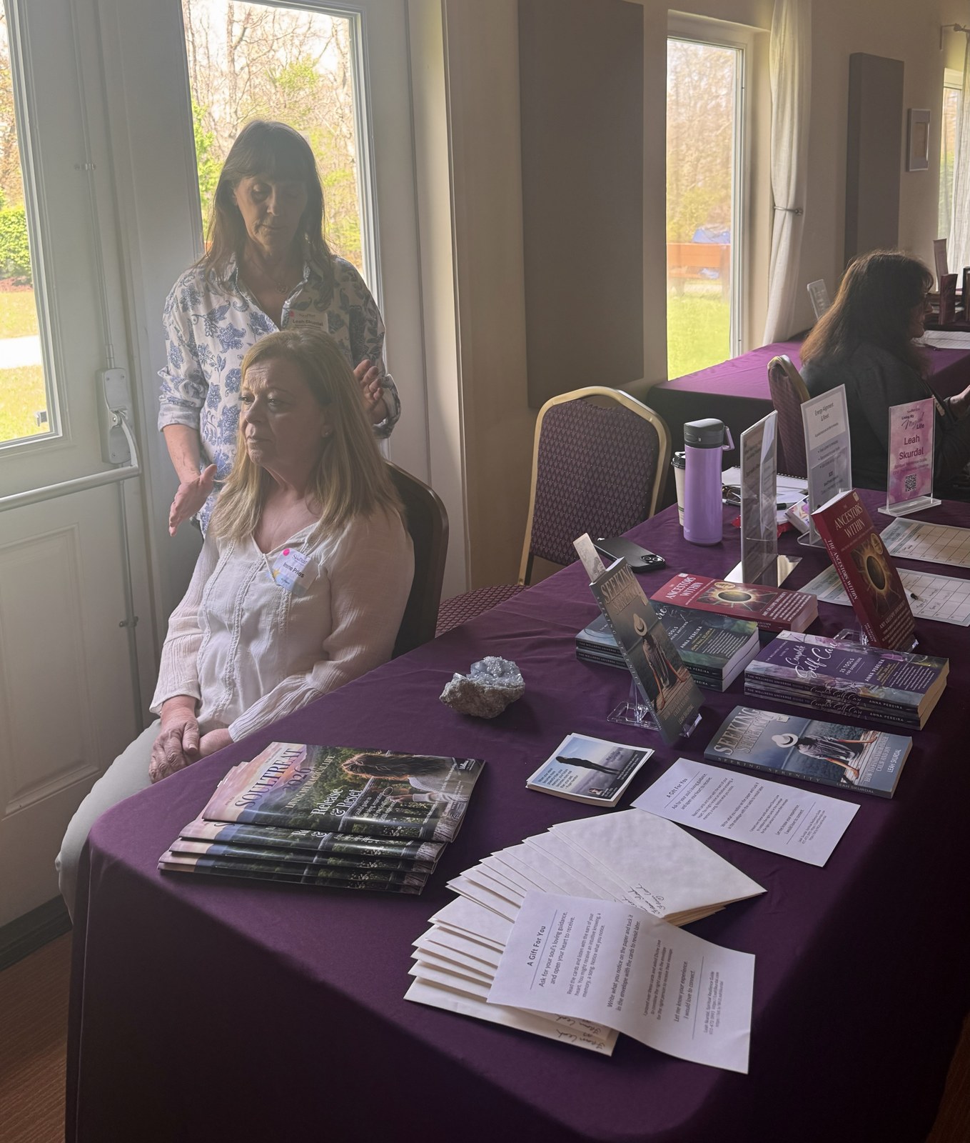 Leah Skurdal guiding a one-to-one session at SoulTreat