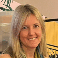 Profile picture of Carolyn Wallace